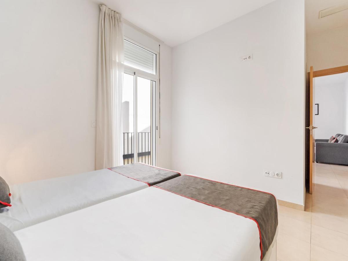 Oyo Style Apartments Puerto Valencia Eksteriør billede